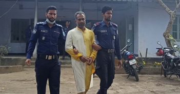 স্কুলছাত্রীকে ধর্ষণচেষ্টায় অভিযুক্ত শিক্ষক গ্রেপ্তার